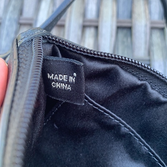 coach Black Leather Perforated Signature Wristlet - Picture 10 of 11